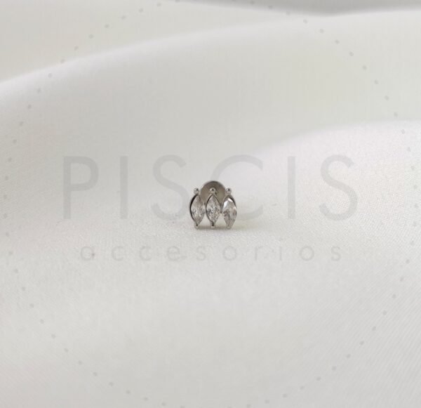 Piercing labret 3 strass oval
