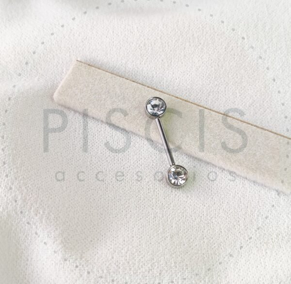 Piercing pezonera chatito doble strass.