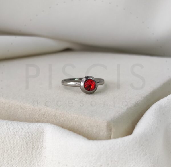 Anillo Misty rojo.