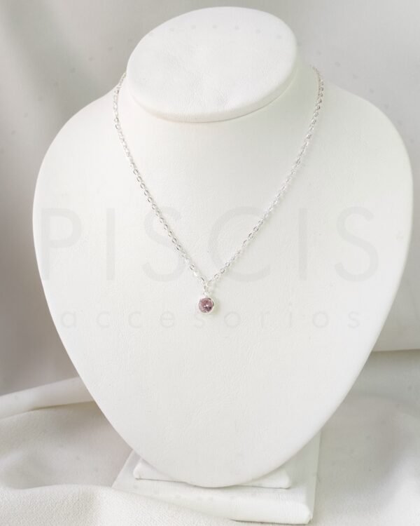 Collar Susanito rosa, blanco.
