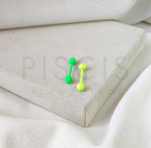 Piercing lengua flúor dif. colores
