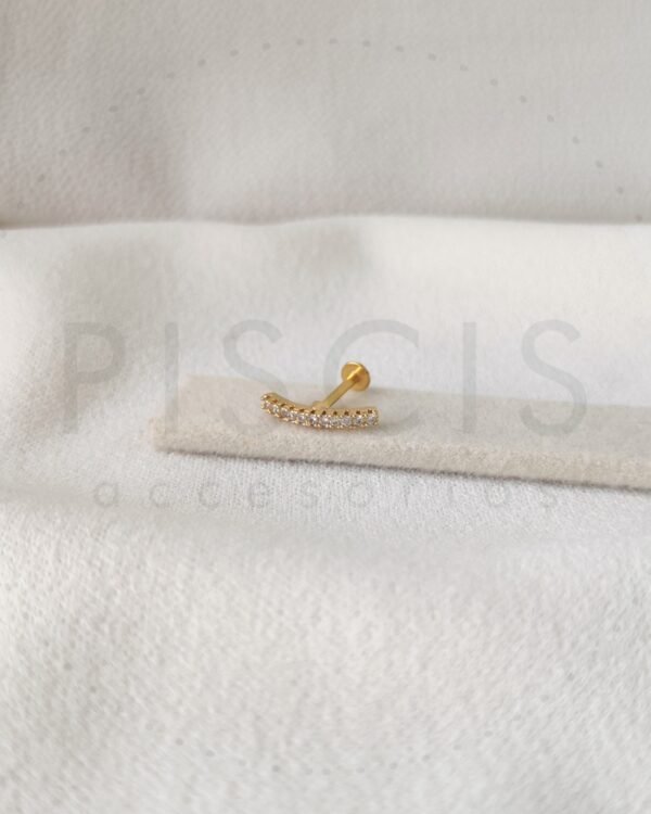 Piercing labret curvo con strass, dorado.