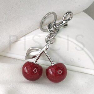 Charm Cherry, plateado.