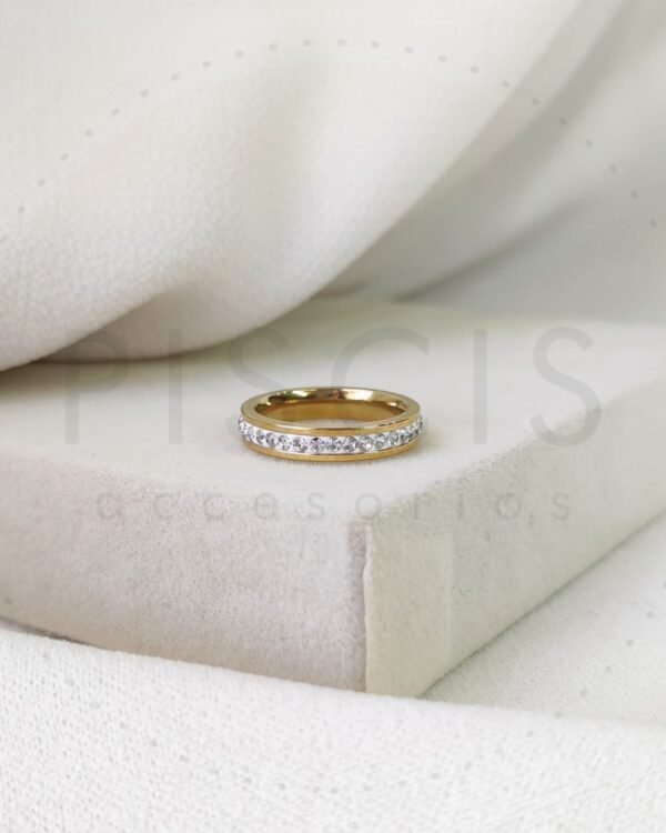 Anillo alianza strass, dorado.