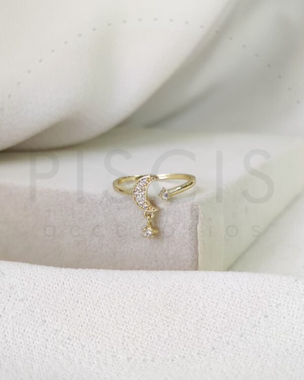 Anillo Moony strass, dorado.