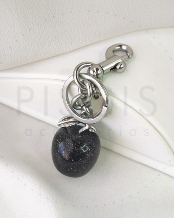 Charm Apple negro, plateado.