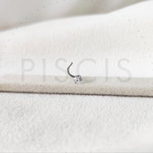 Piercing nostril strass corazón, engarzado.
