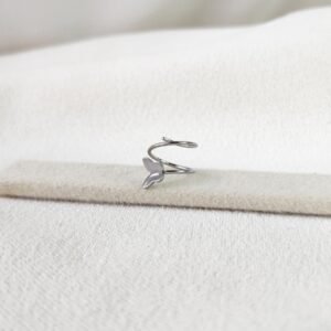 Piercing sin fin doble rulito mariposa, plateado.