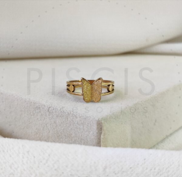 Anillo Farfalla, dorado.