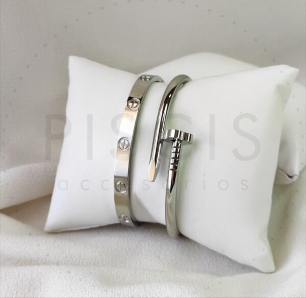 Brazalete Love Cartier, plateado. - Imagen 2