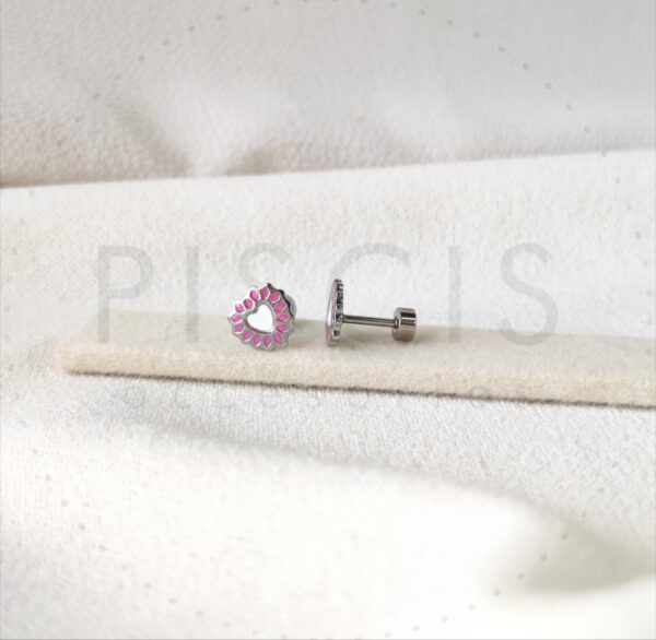Aros Cori sparkles blancos con rosa, plateados.