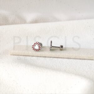 Aros Cori sparkles blancos con rojo, plateados.