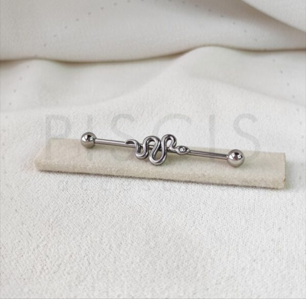 Piercing barra serpiente, mod. 2.