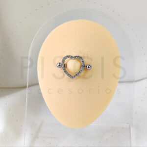 Piercing pezonera corazón con strass chico.
