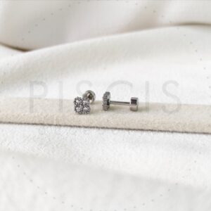 Aros Trébol strass blancos, plateados.