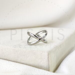 Anillo Cruzado regulable, plateado.