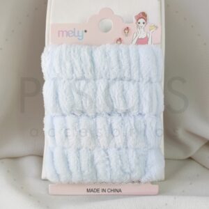 Muñequeras, celestes.