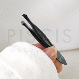 Pincita para depilar negra, Eloise.