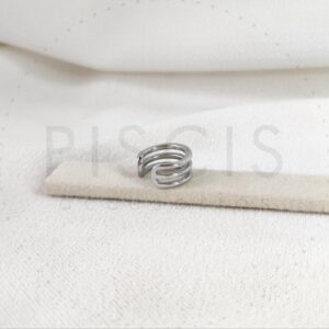 Falso cuff triple, plateado.