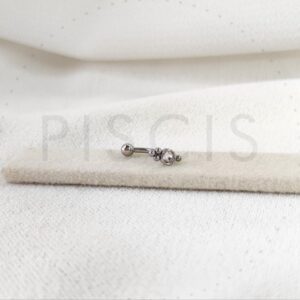 Piercing navel bolitas + strass.