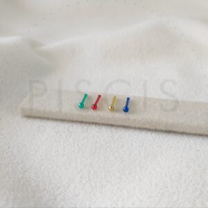 Nostril bolitas dif. colores, palitos.