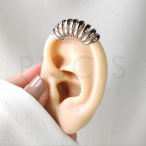 Falso cuff superior, plateado.